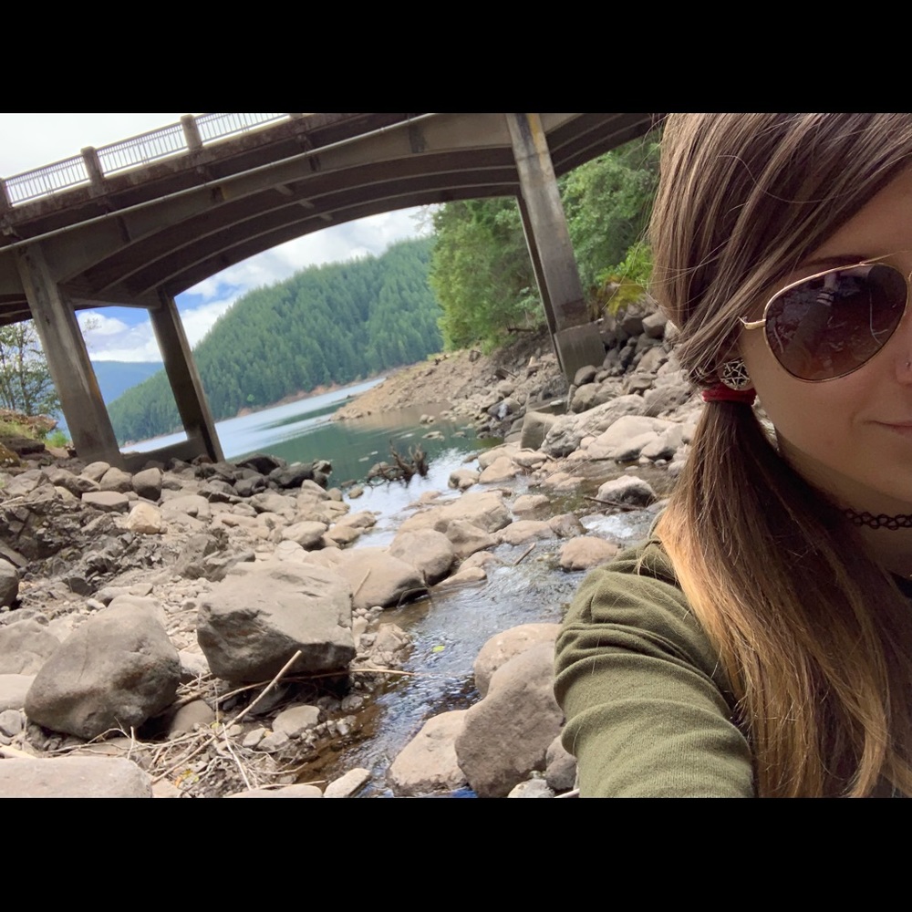 Meet your Posher, Alex